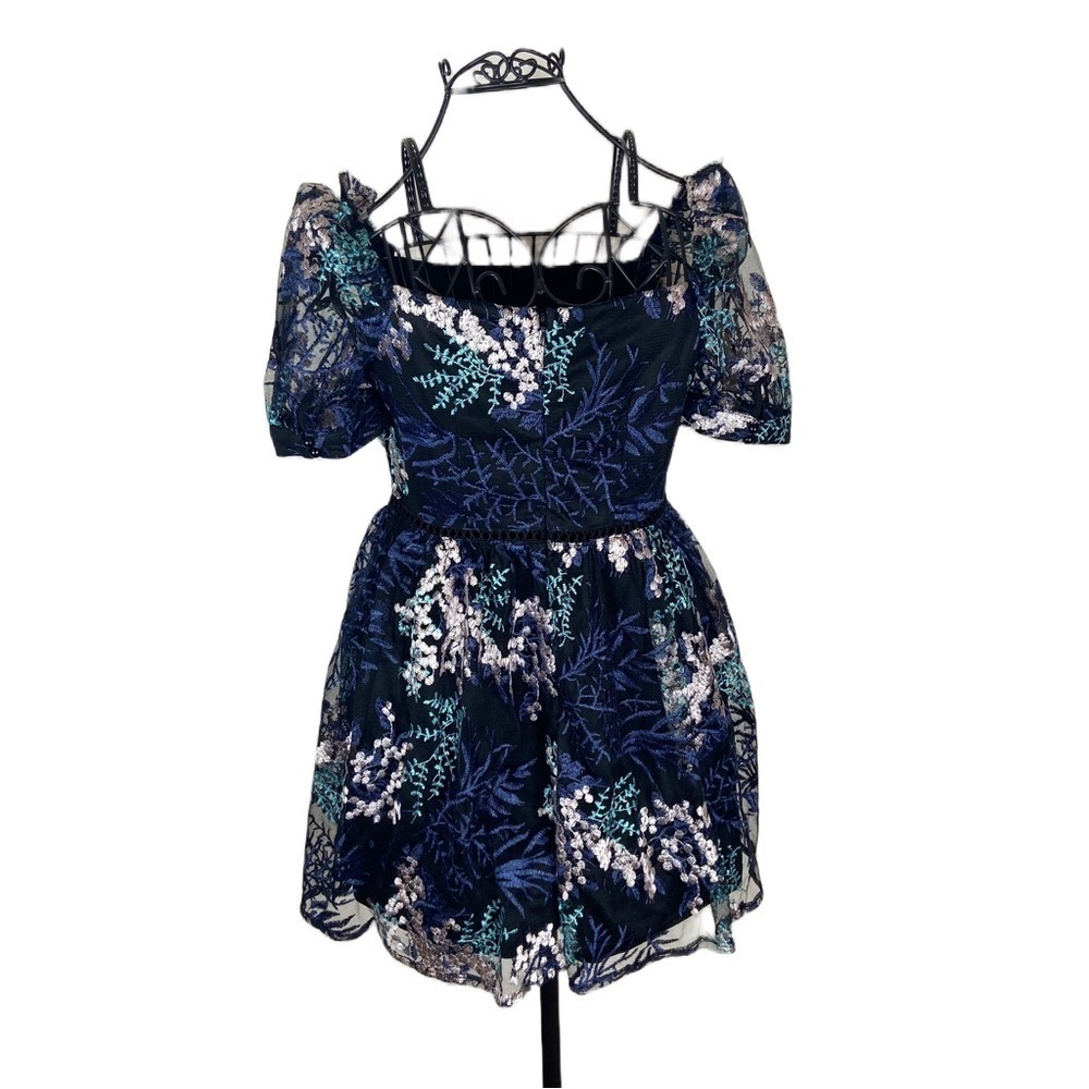 Lulus Radiant Love Black Floral Embroidered Short Sleeve Skater Dress Size S - Picture 2 of 10